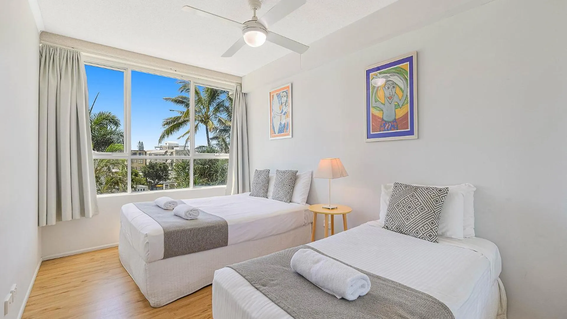 Aparthotel Chateau Royale Beach Resort Maroochydore Sunshine Coast